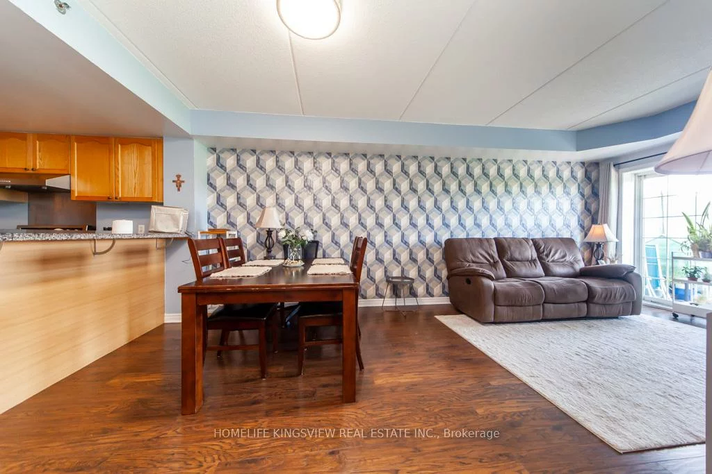 7428, Markham, Middlefield, Markham