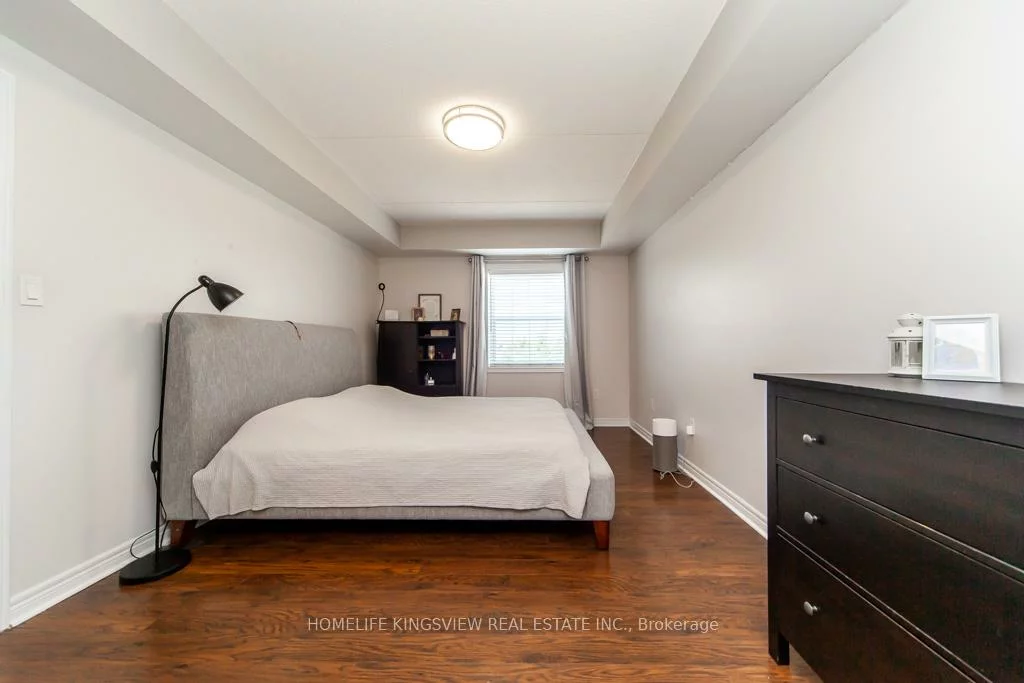 7428, Markham, Middlefield, Markham