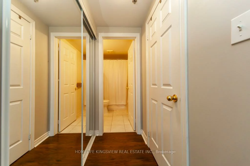 7428, Markham, Middlefield, Markham