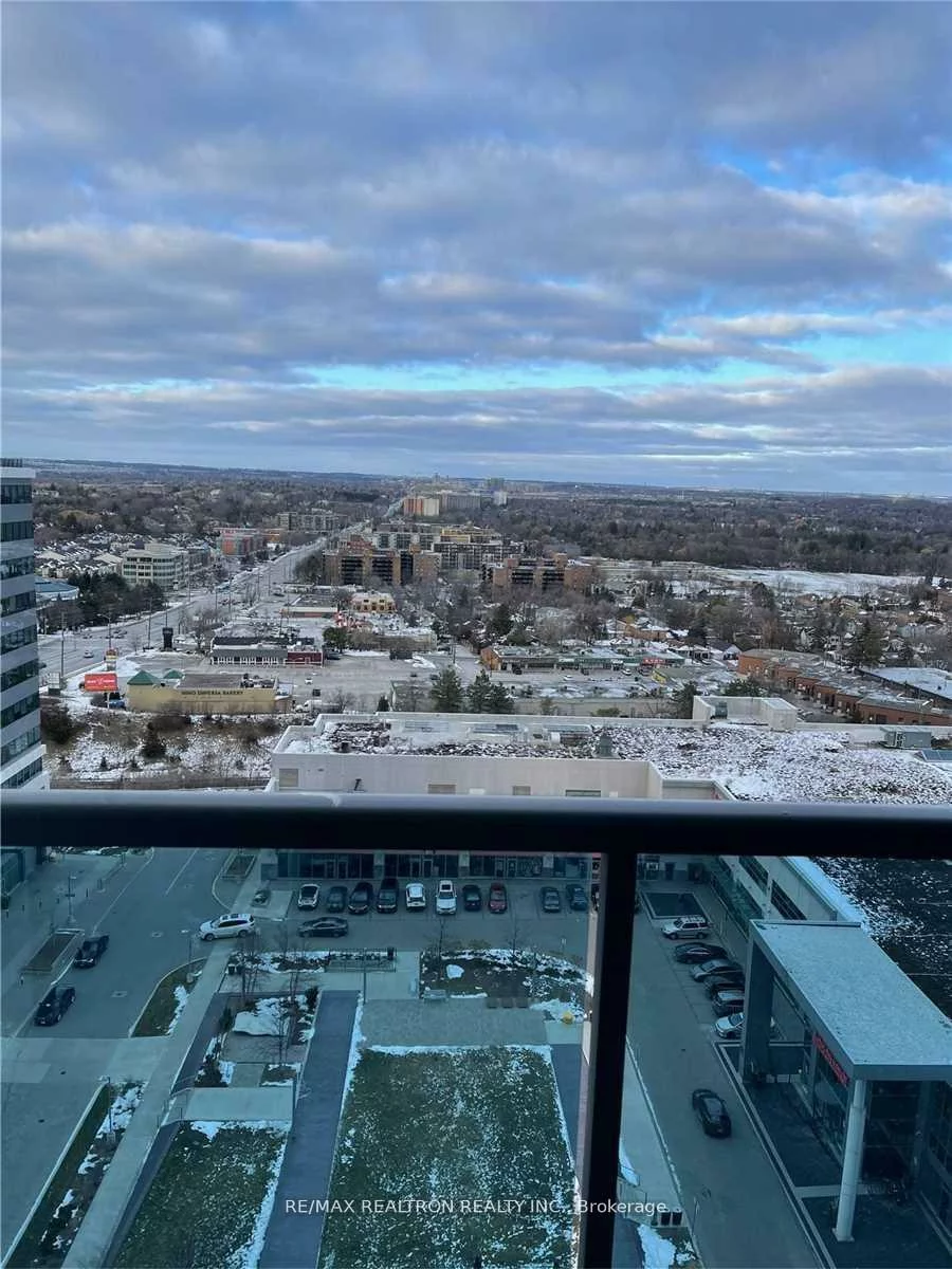 7165, Yonge, Grandview, Markham