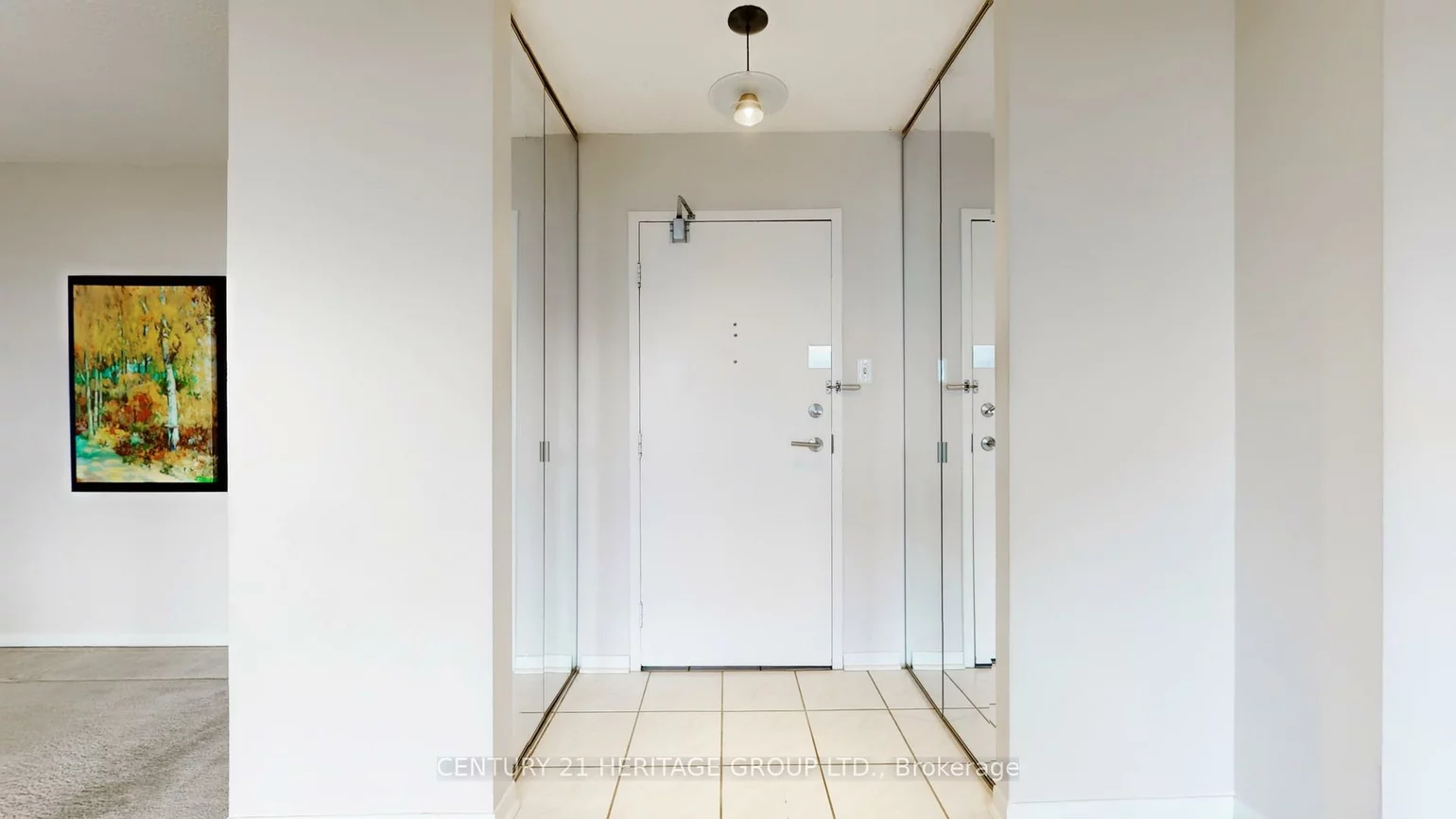 7811, Yonge, Thornhill, Markham