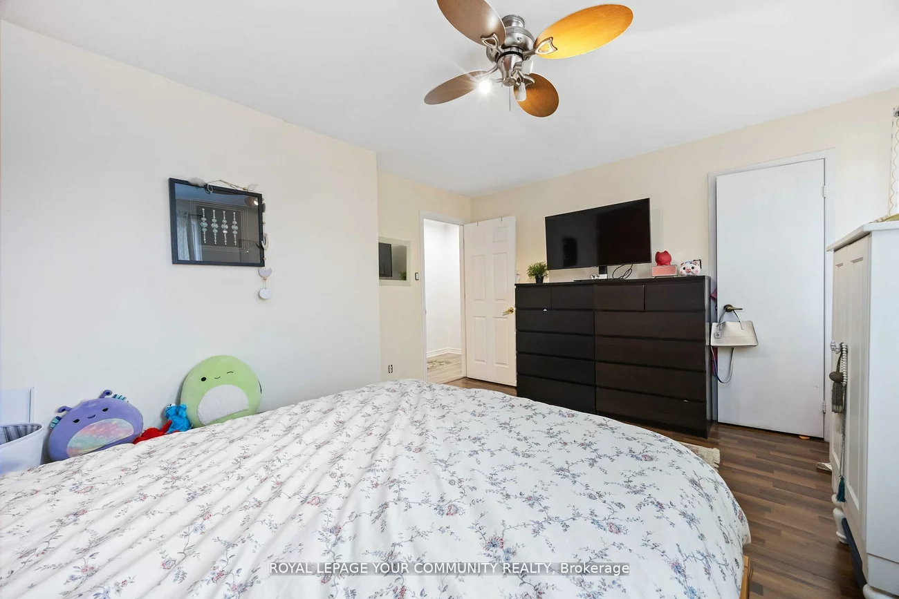 22, porterfield, Aileen-Willowbrook, Markham