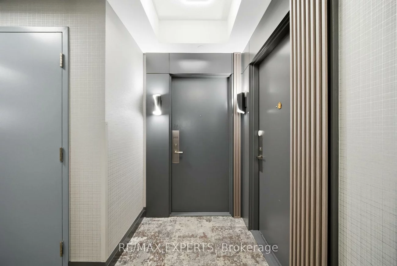 7161, Yonge, Grandview, Markham