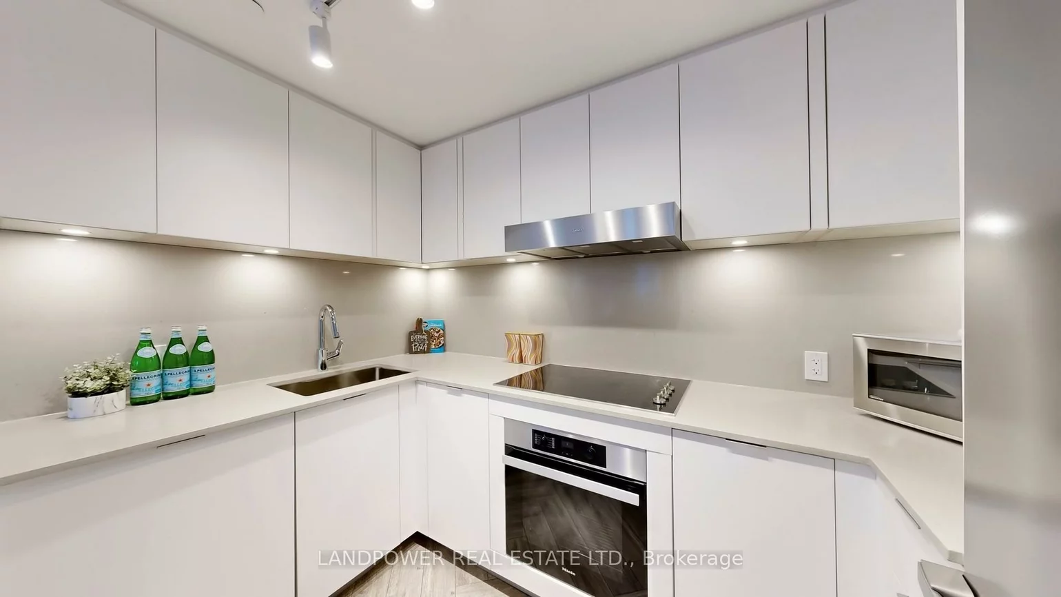 8, Cedarland, Unionville, Markham