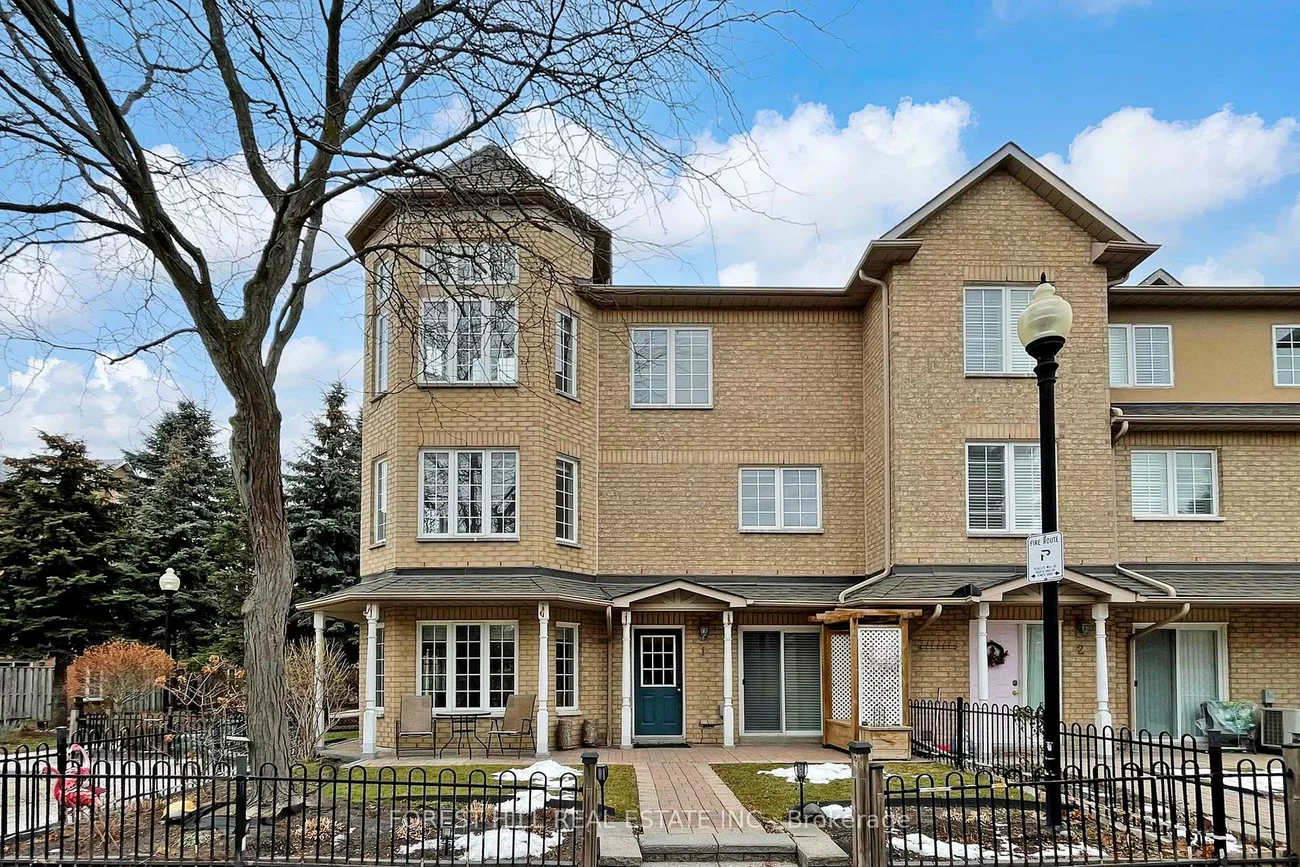 23, St.Moritz, Unionville, Markham