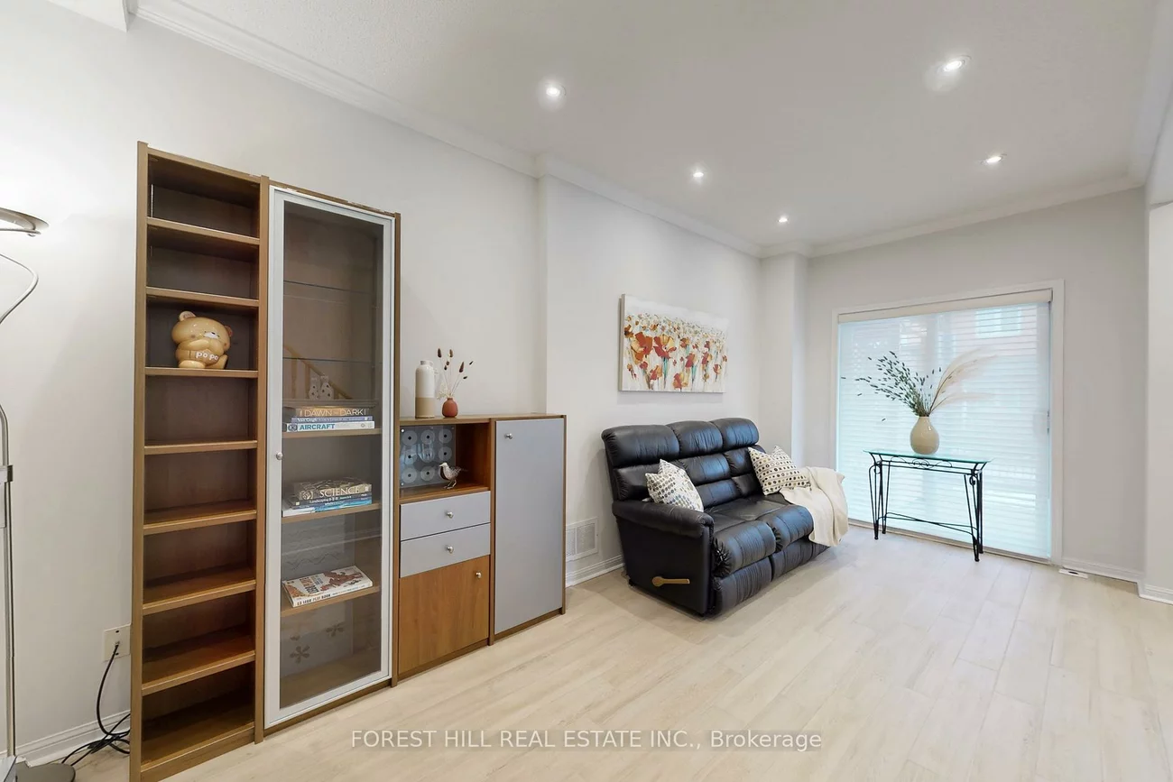 23, St.Moritz, Unionville, Markham