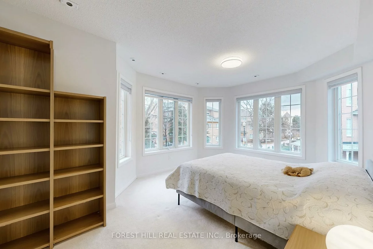 23, St.Moritz, Unionville, Markham
