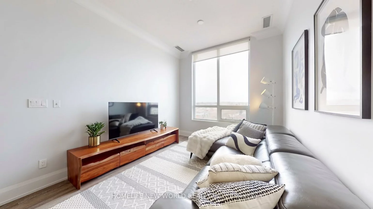 25, Water Walk, Unionville, Markham