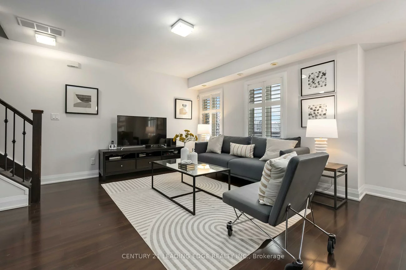 326, John, Aileen-Willowbrook, Markham