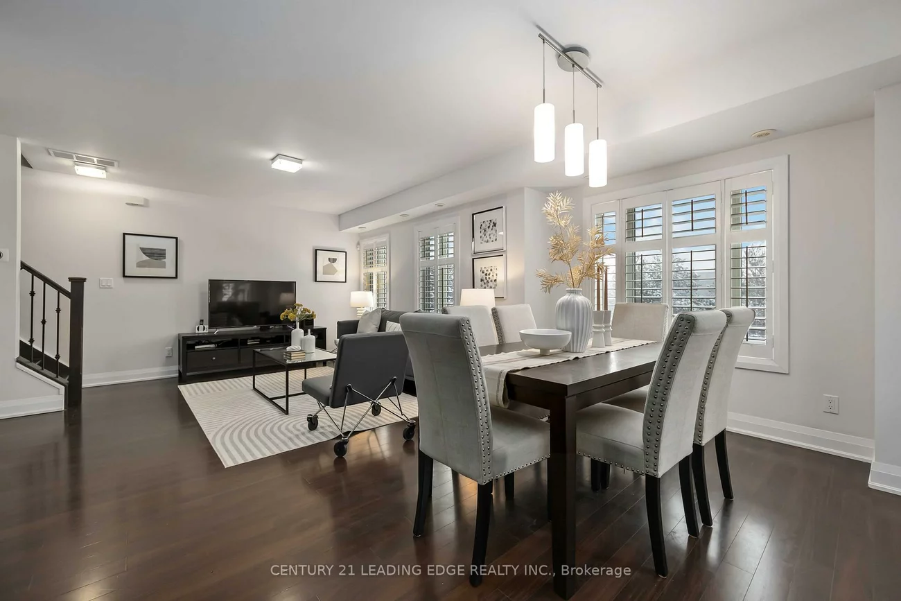 326, John, Aileen-Willowbrook, Markham