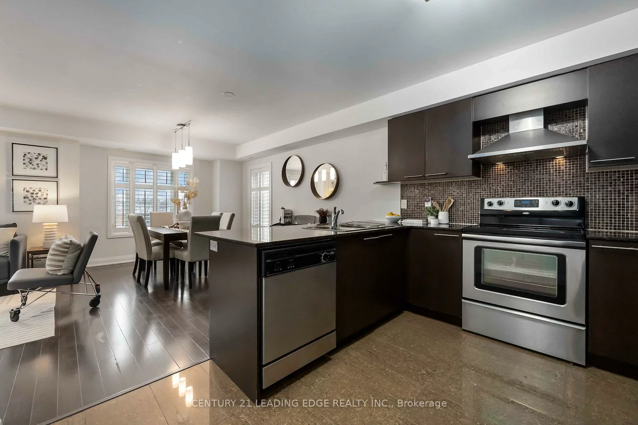 326, John, Aileen-Willowbrook, Markham