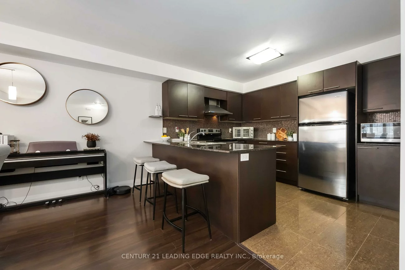 326, John, Aileen-Willowbrook, Markham