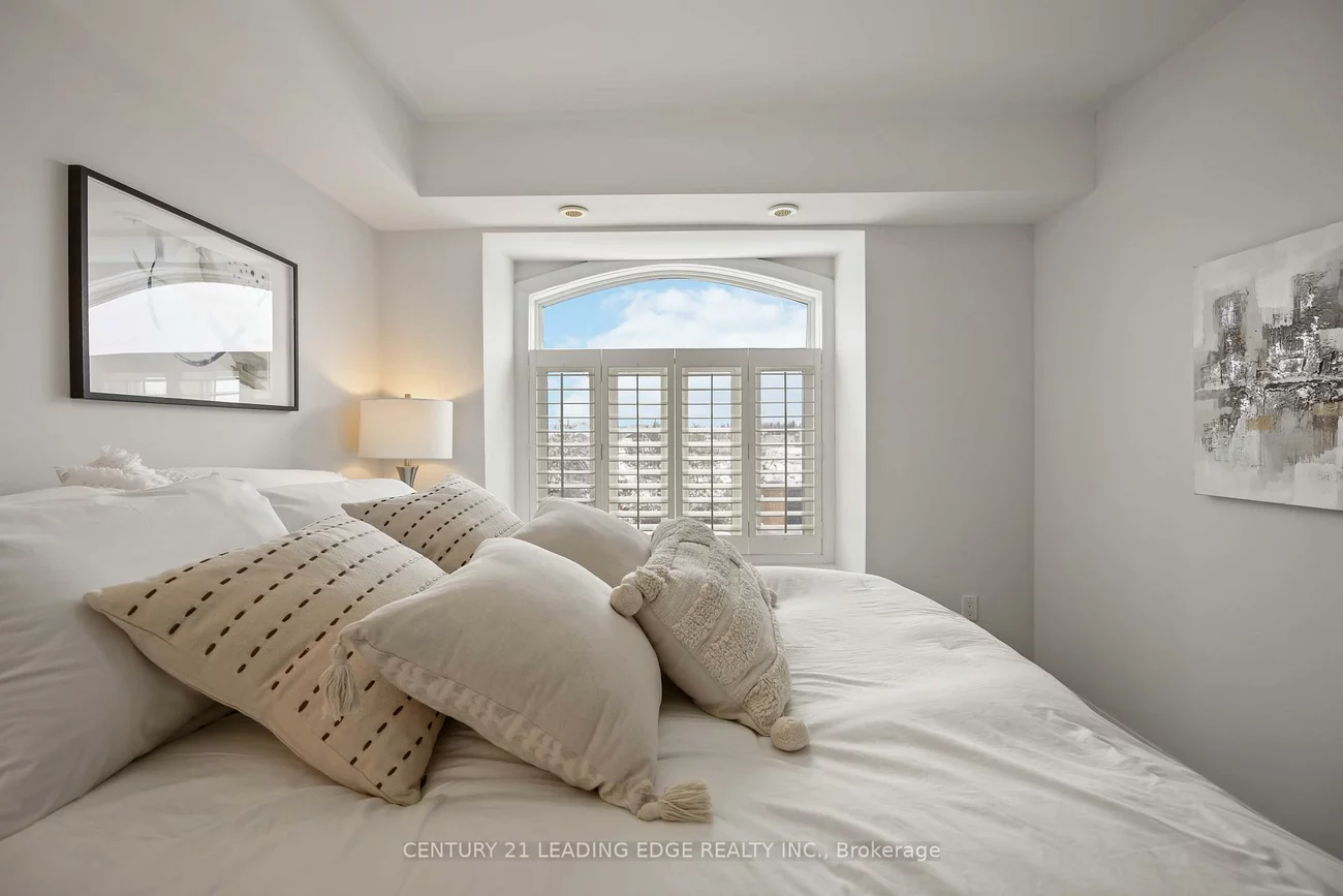 326, John, Aileen-Willowbrook, Markham