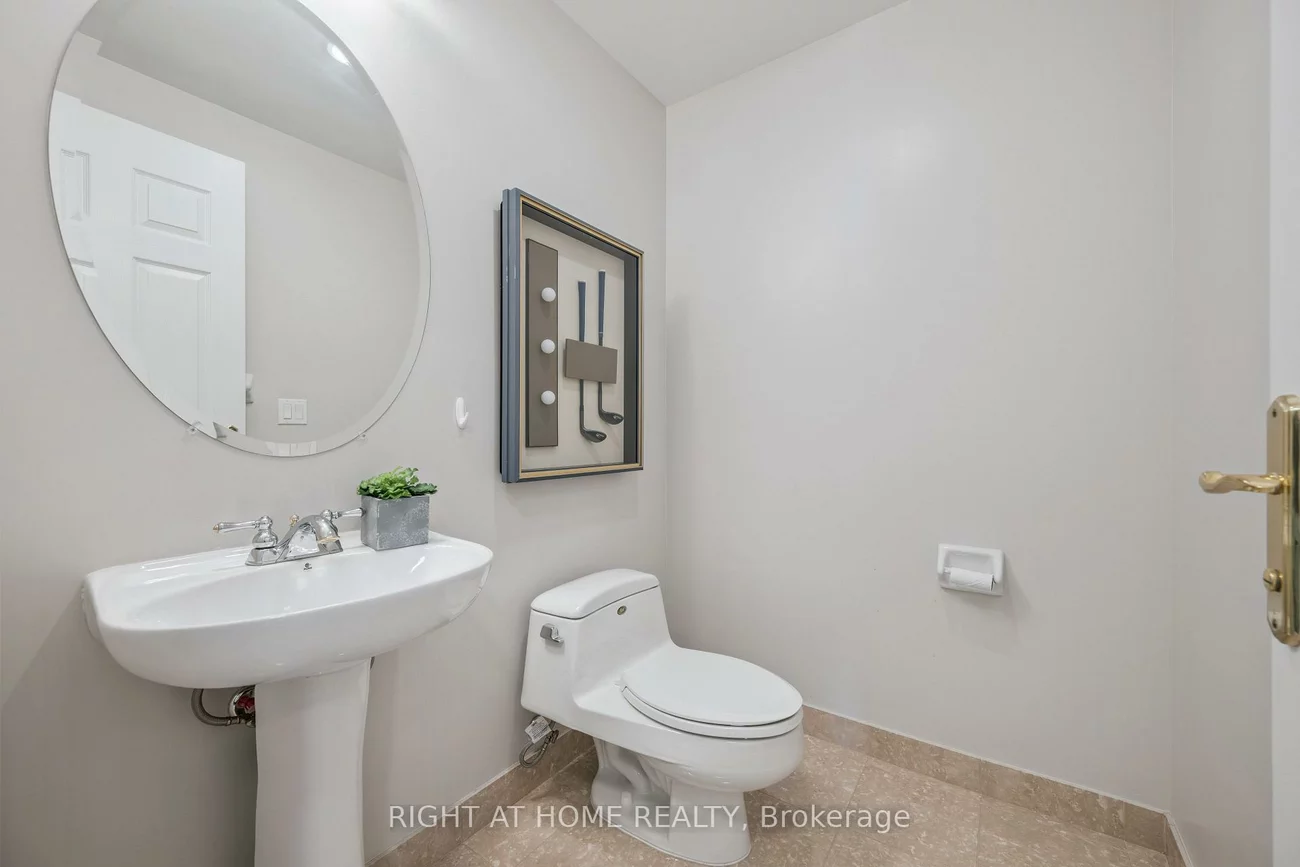 33, Cox, Unionville, Markham