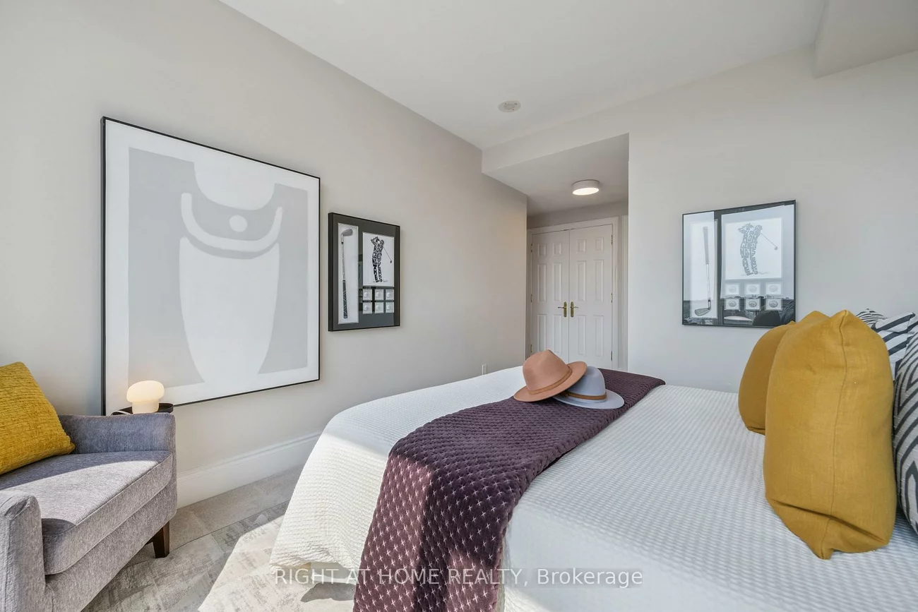 33, Cox, Unionville, Markham