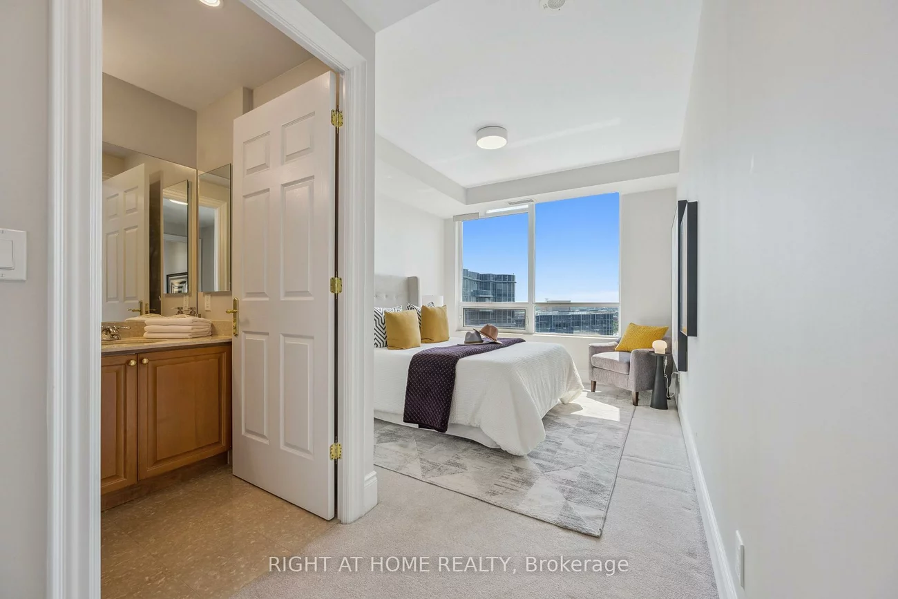 33, Cox, Unionville, Markham