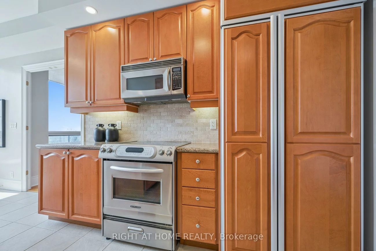 33, Cox, Unionville, Markham