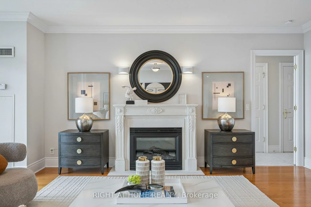 33, Cox, Unionville, Markham