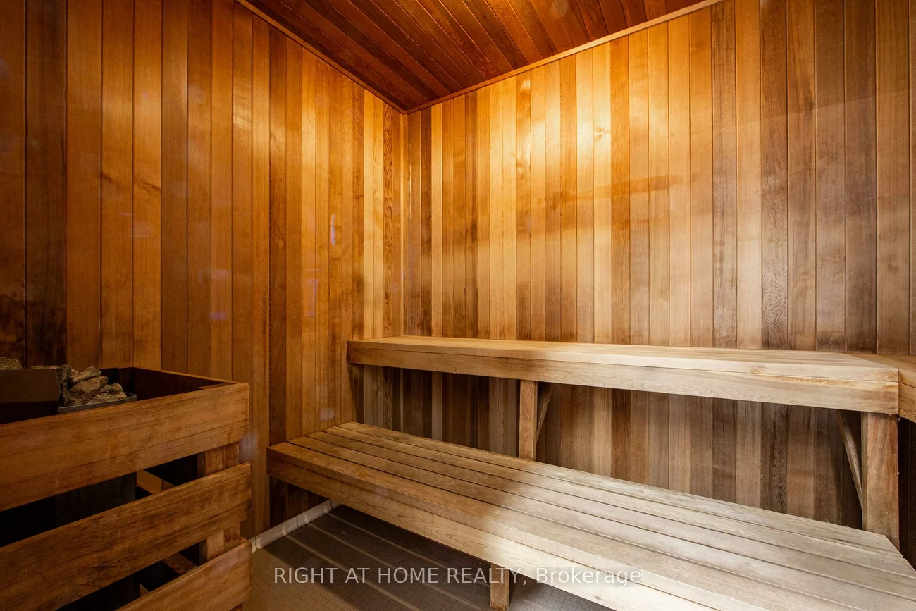 37, Galleria, Commerce Valley, Markham