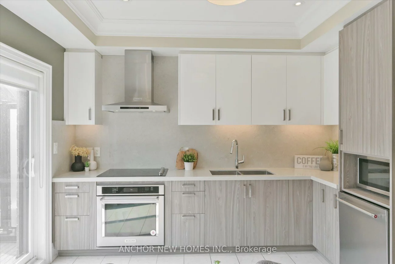 89, Feeney, Commerce Valley, Markham