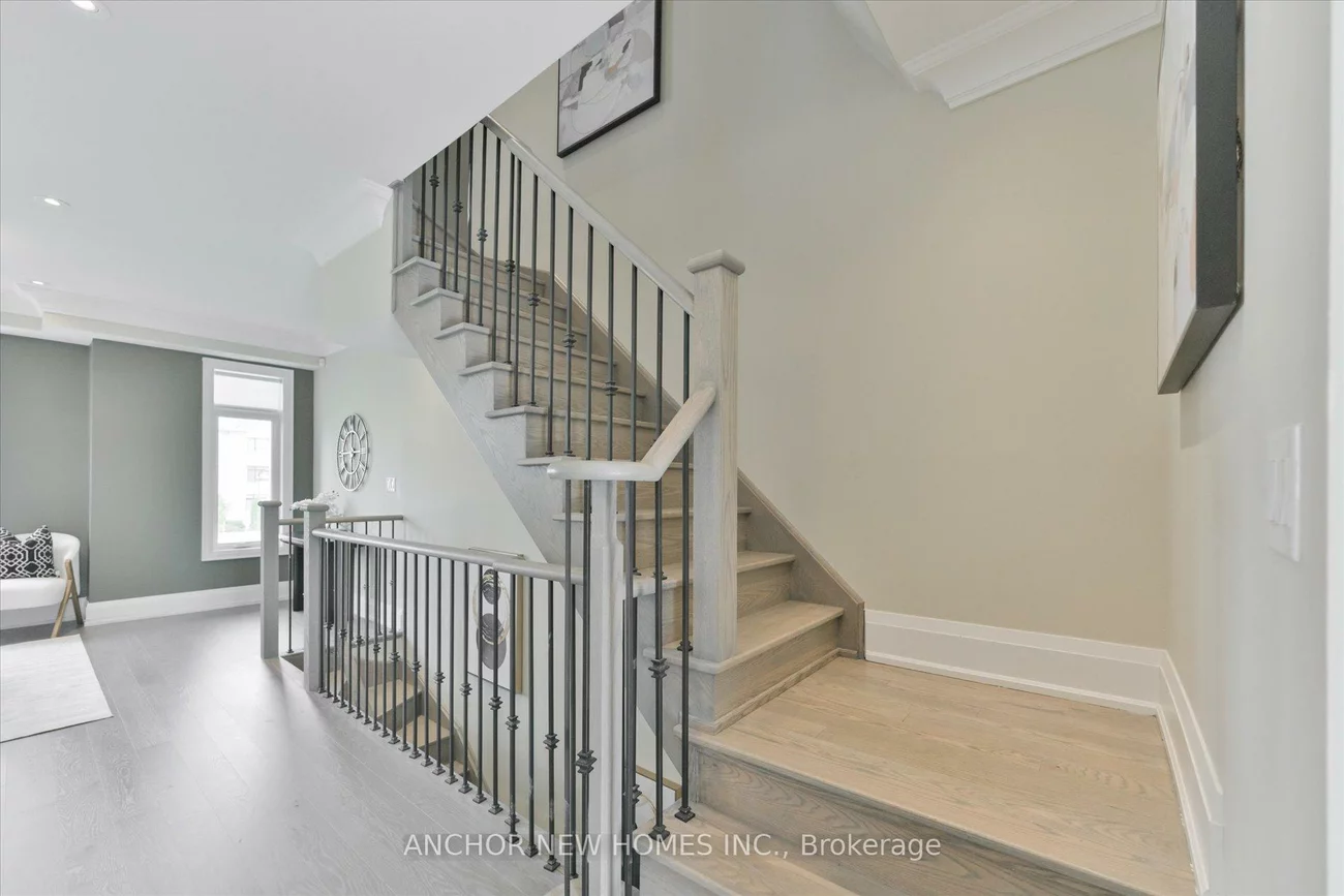 89, Feeney, Commerce Valley, Markham