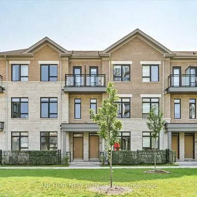 89, Feeney, Commerce Valley, Markham