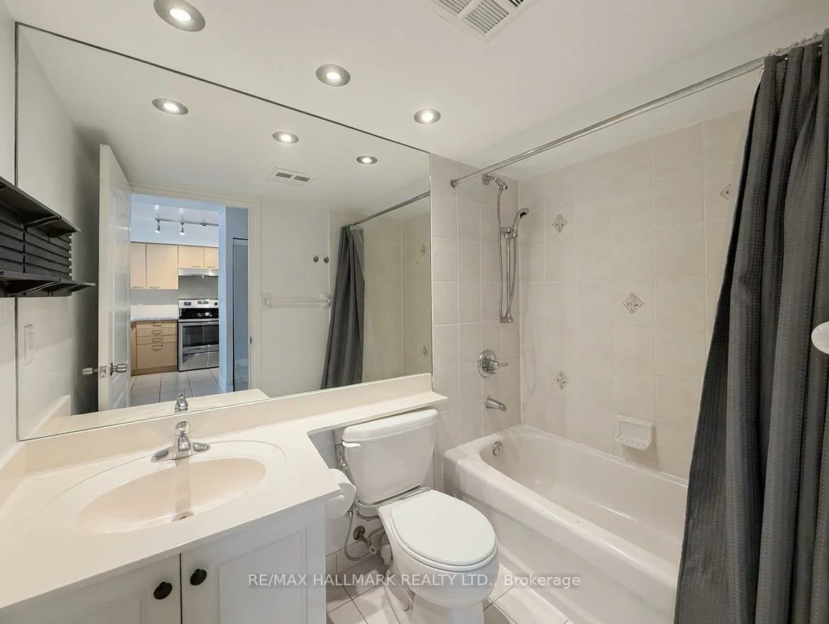 48, Suncrest, Commerce Valley, Markham