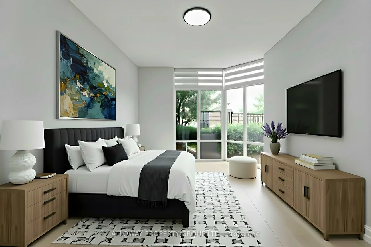 130, Pond, Commerce Valley, Markham