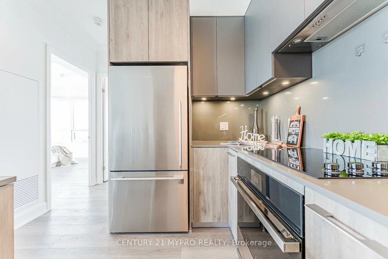 38, Water Walk, Unionville, Markham