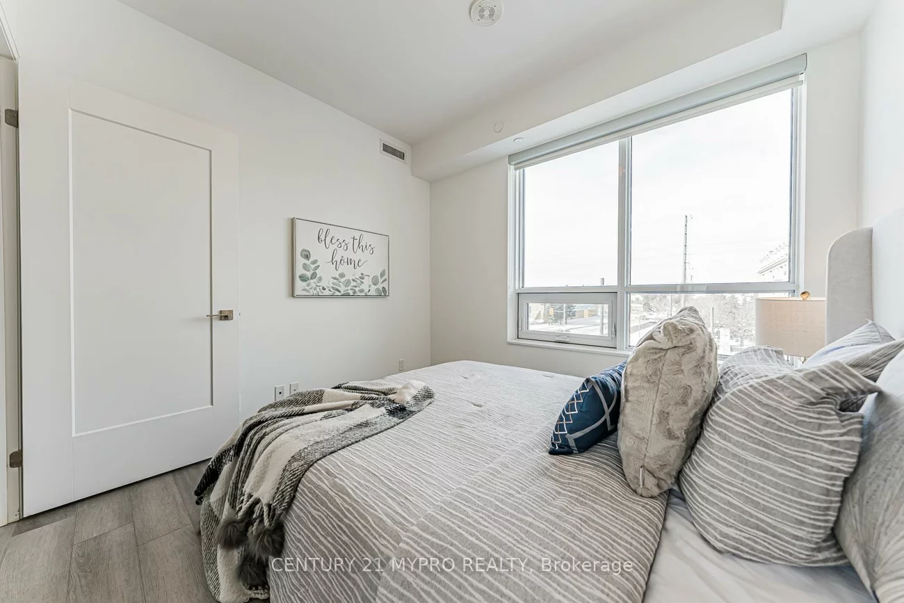 38, Water Walk, Unionville, Markham