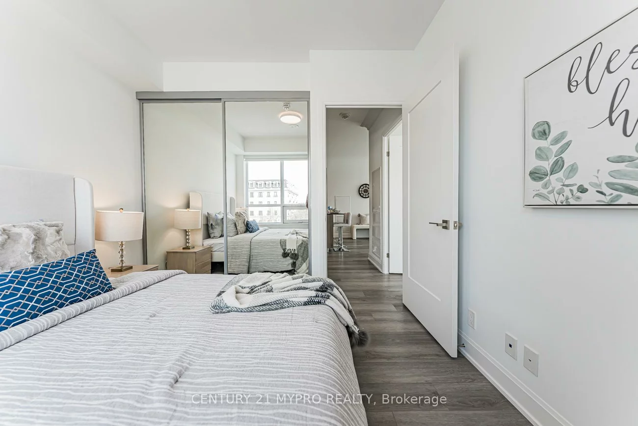 38, Water Walk, Unionville, Markham