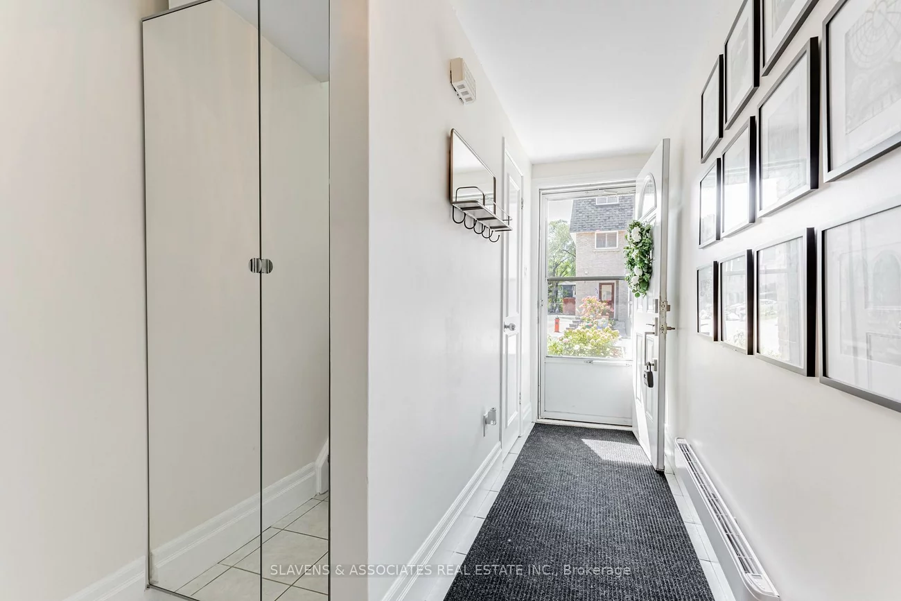 141, Clark, Thornhill, Markham