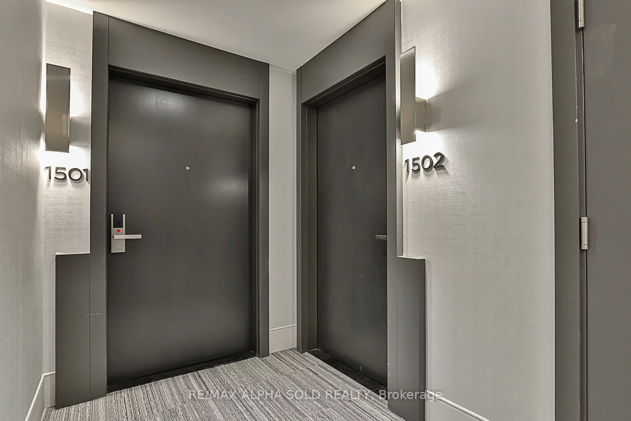 38, Water Walk, Unionville, Markham