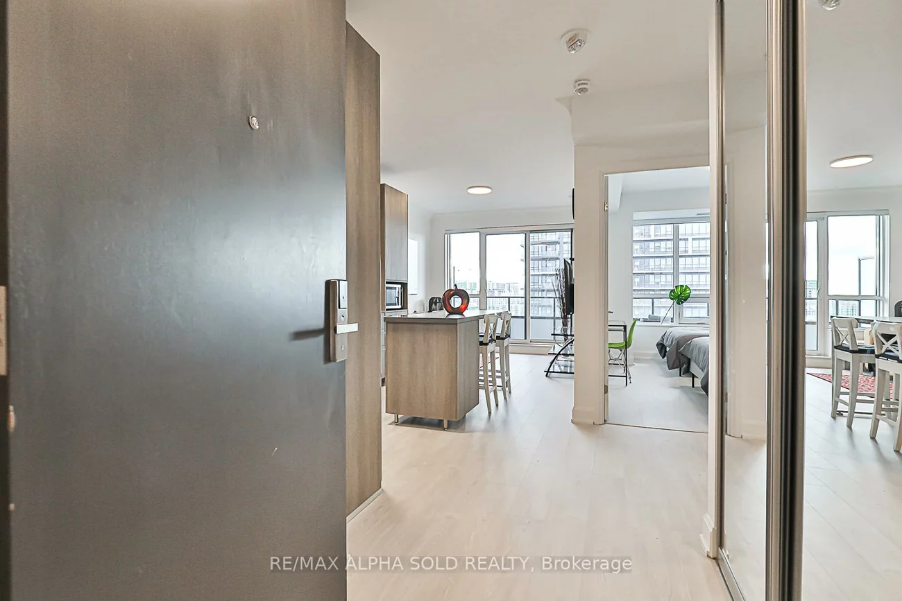 38, Water Walk, Unionville, Markham