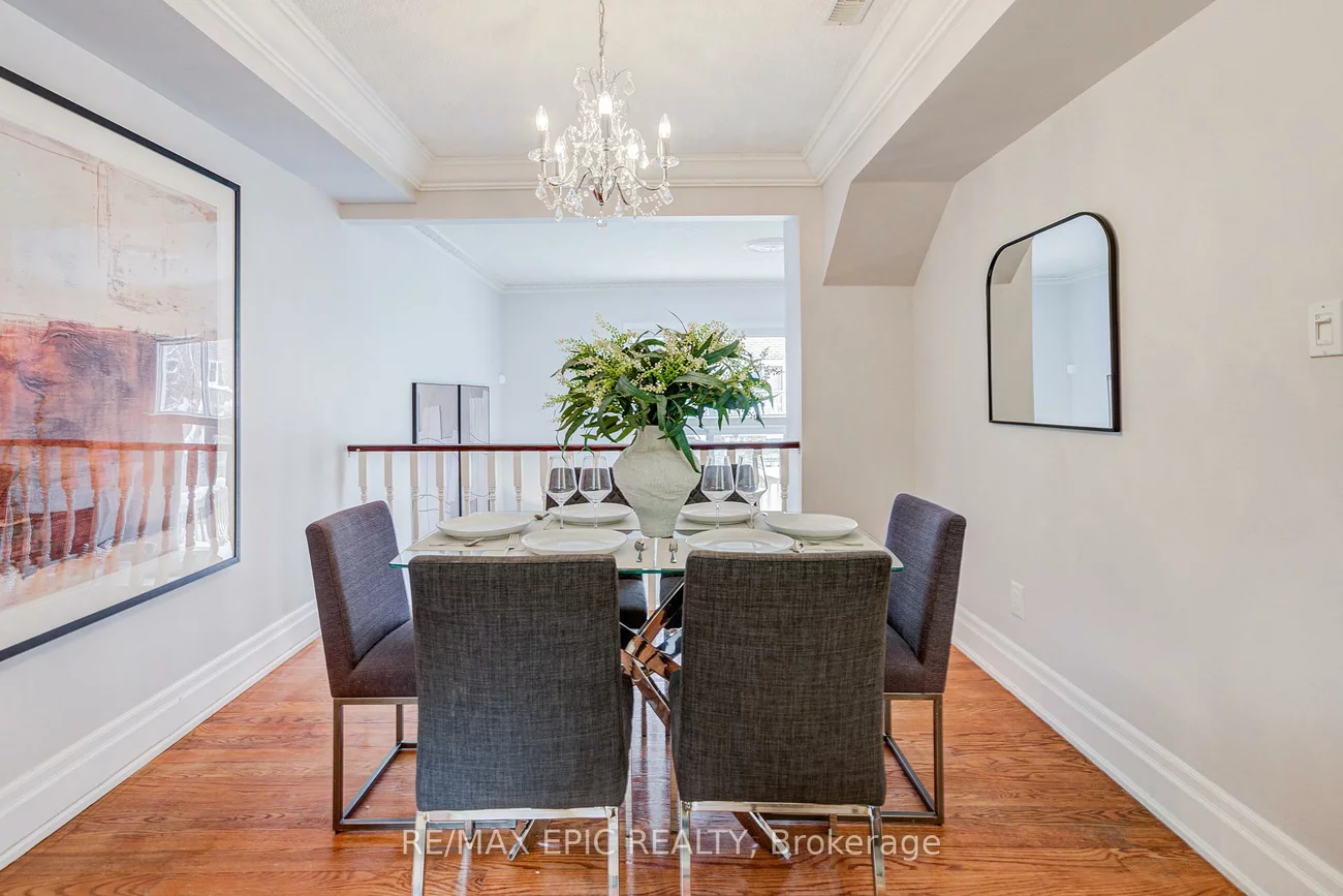 115, Henderson, Thornhill, Markham