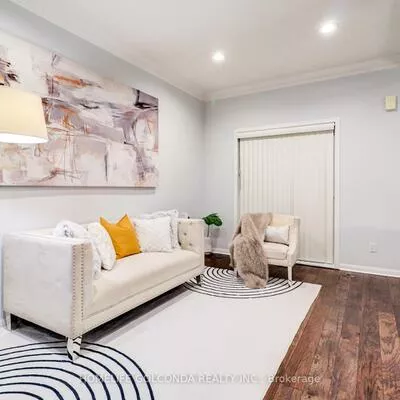 4, Cox, Unionville, Markham