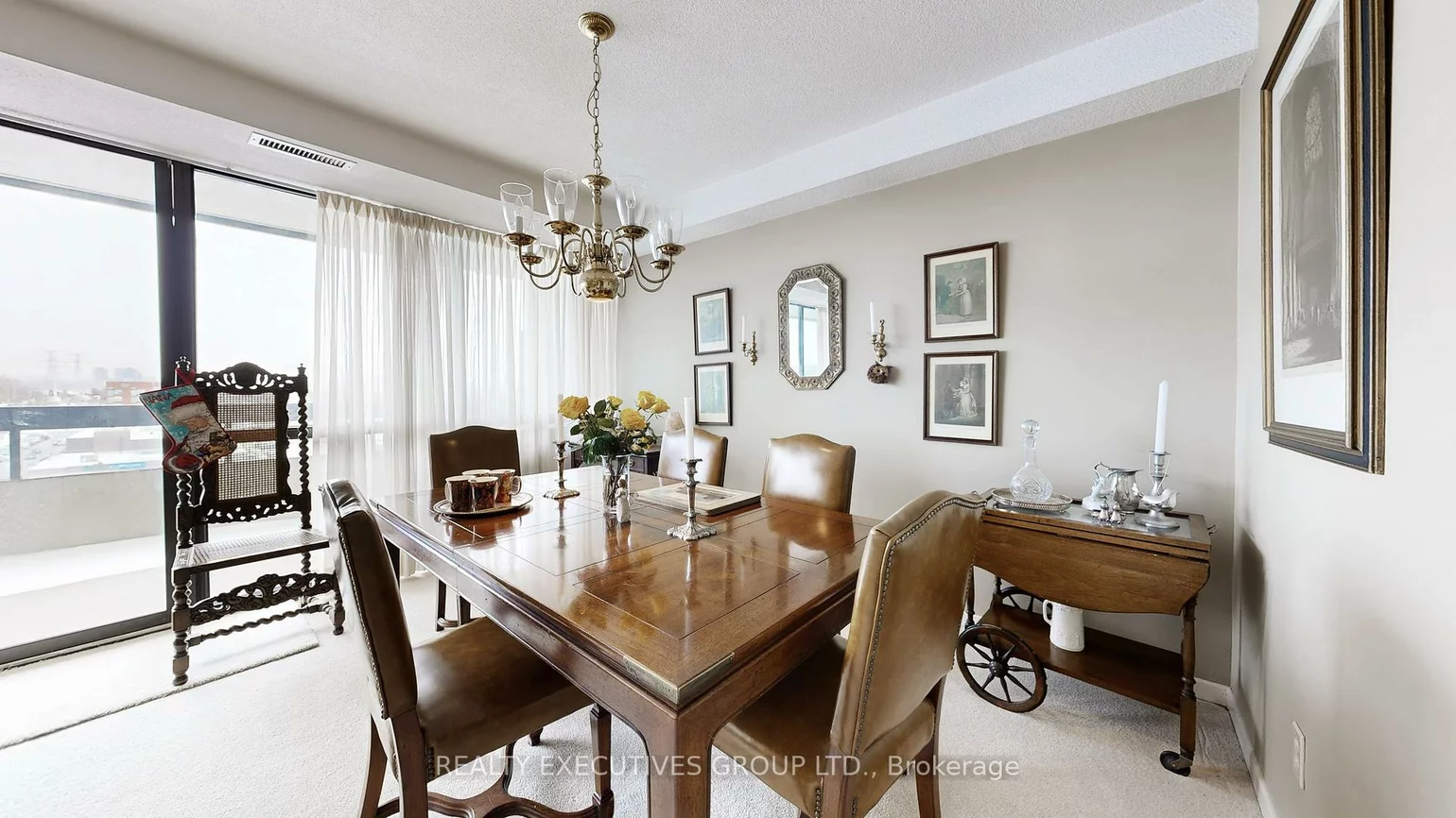 8111, Yonge, Royal Orchard, Markham