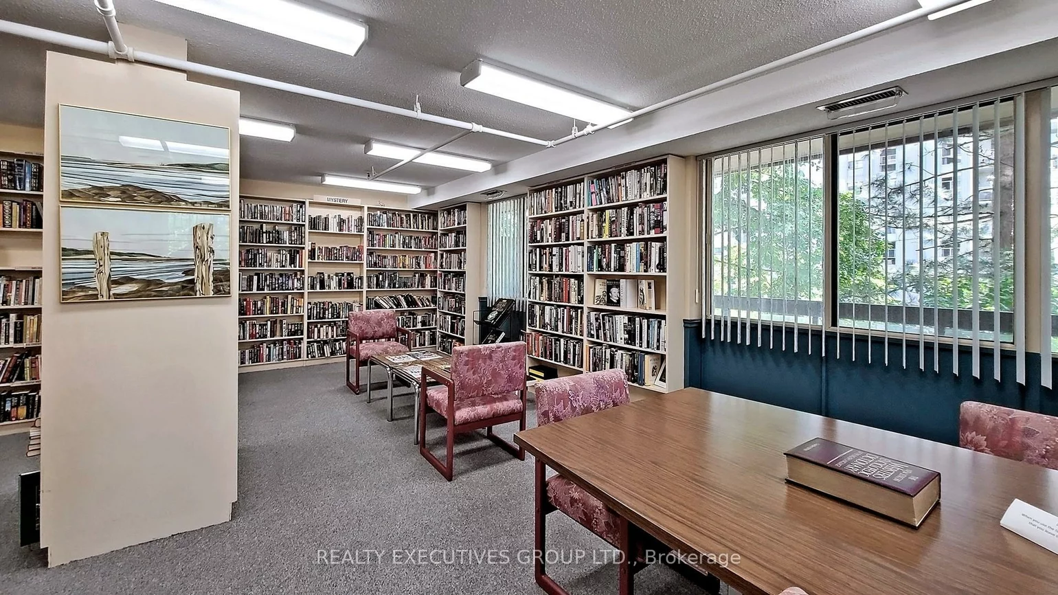 8111, Yonge, Royal Orchard, Markham