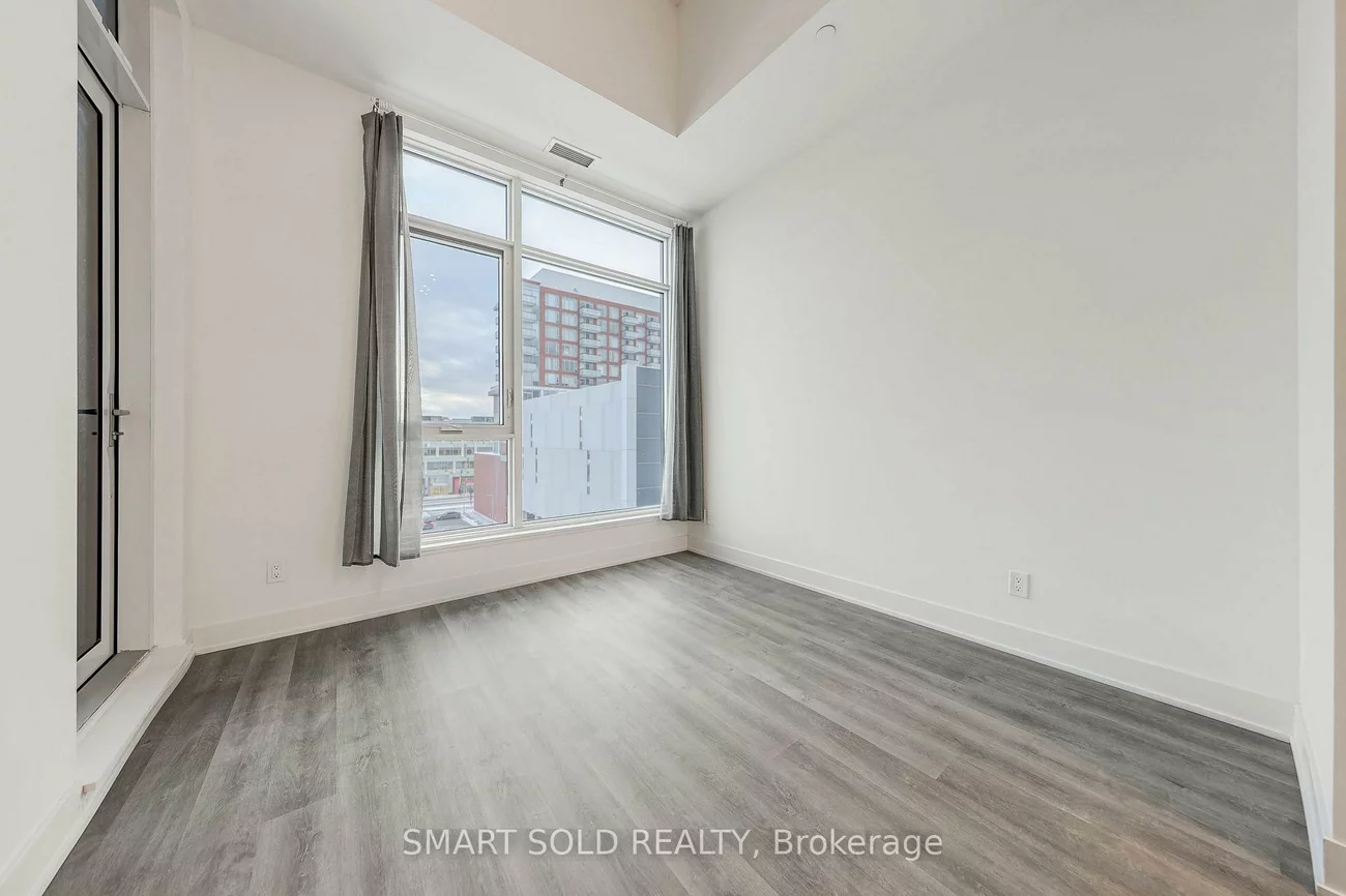 38, Andre De Grasse, Unionville, Markham