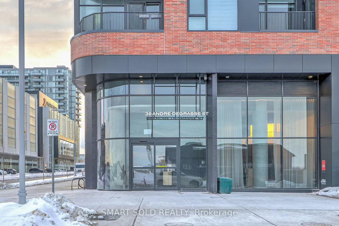 38, Andre De Grasse, Unionville, Markham