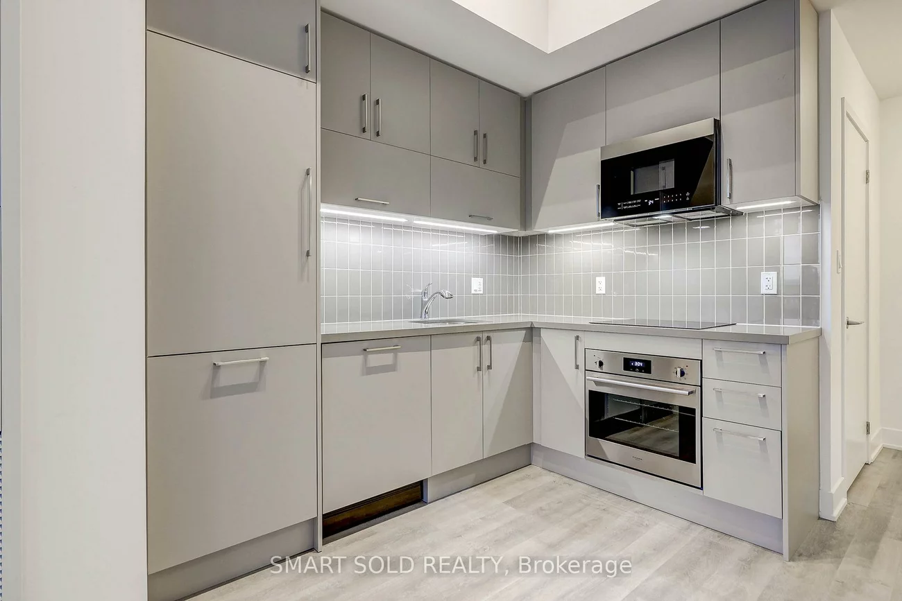 38, Andre De Grasse, Unionville, Markham