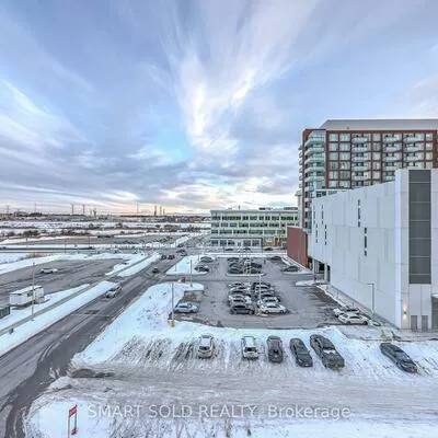 38, Andre De Grasse, Unionville, Markham