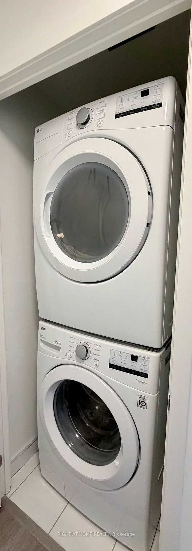 8119, Birchmount, Unionville, Markham