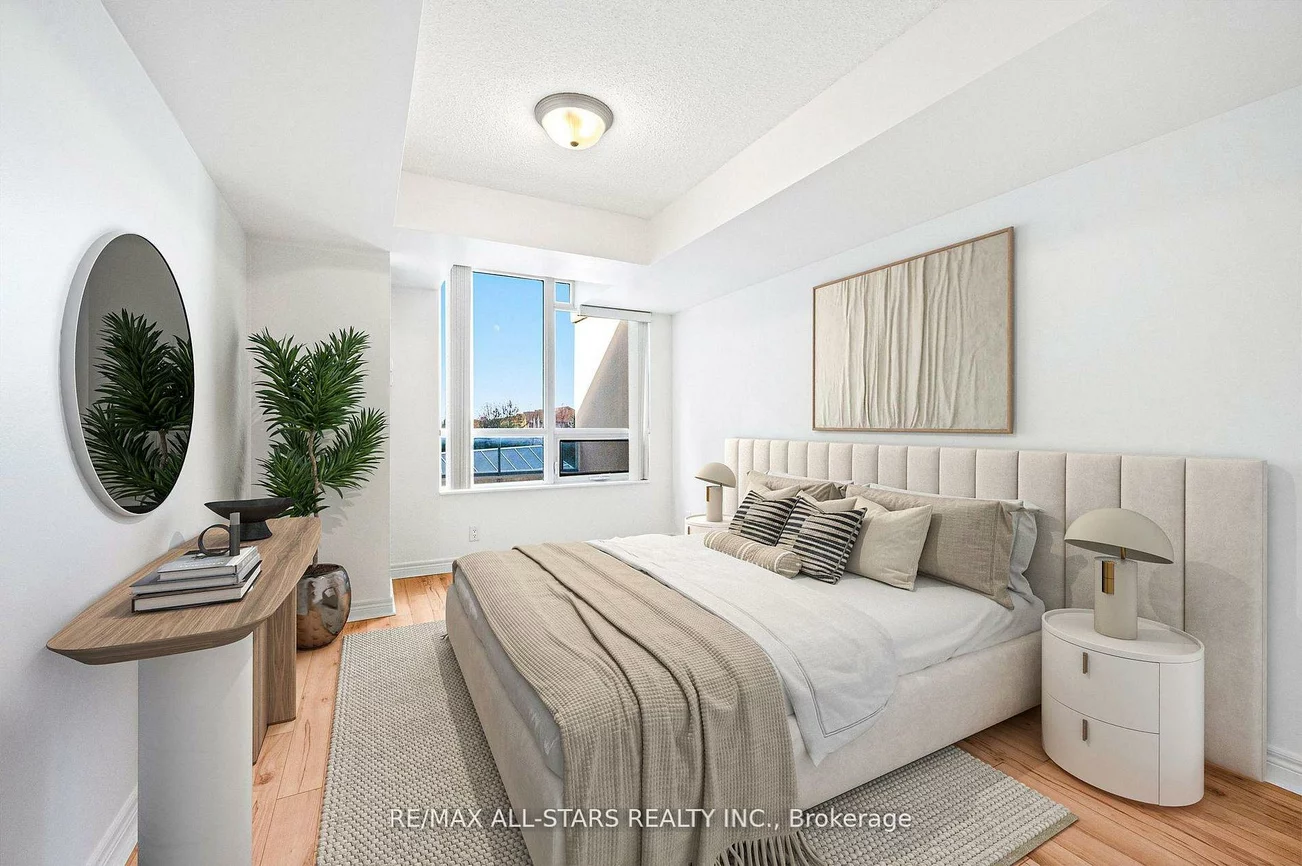 33, Cox, Unionville, Markham