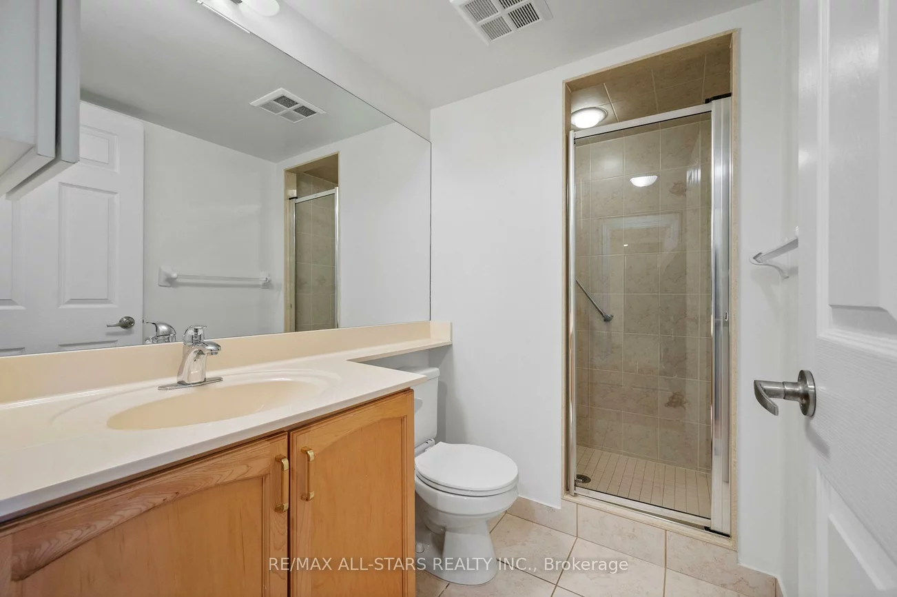 33, Cox, Unionville, Markham