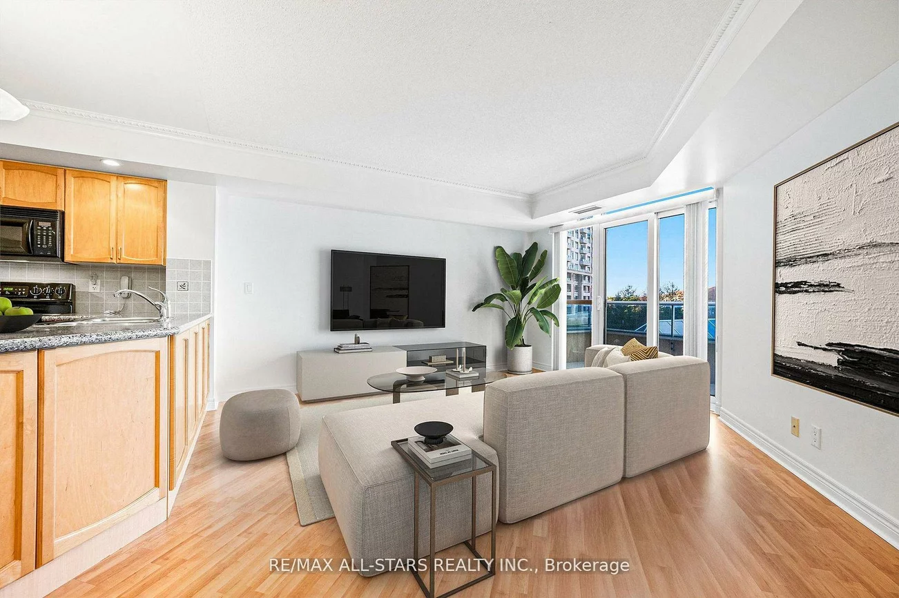 33, Cox, Unionville, Markham