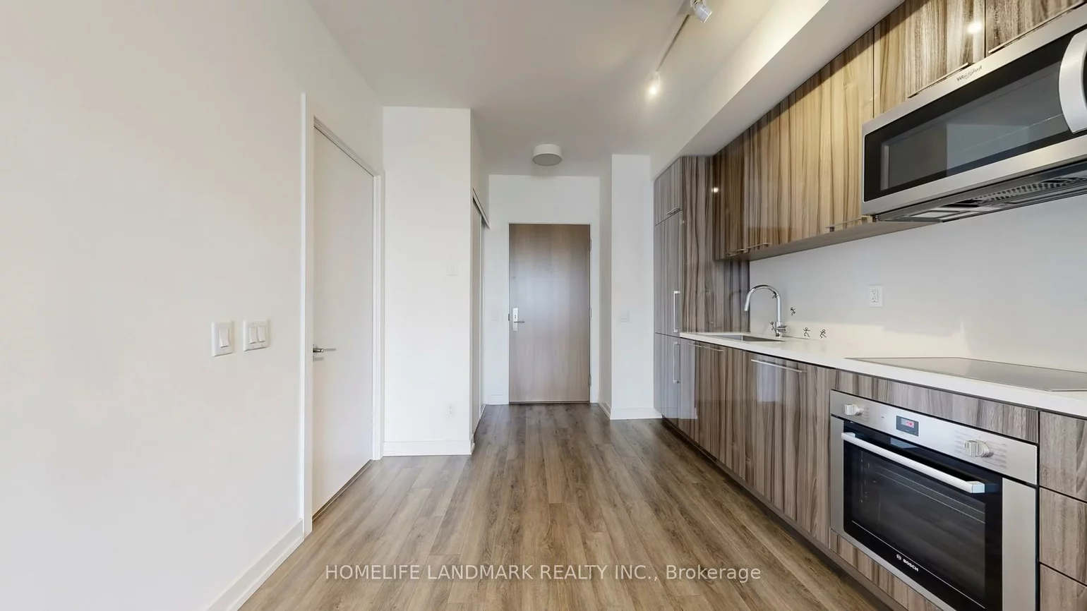 1, Grandview, Thornhill, Markham