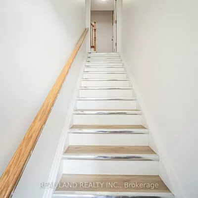 79, Sunrise, Milliken Mills East, Markham