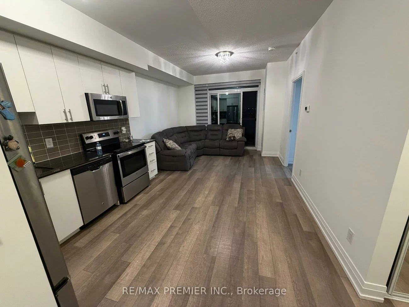 7167, Yonge, Thornhill, Markham