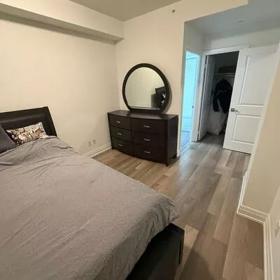 7167, Yonge, Thornhill, Markham